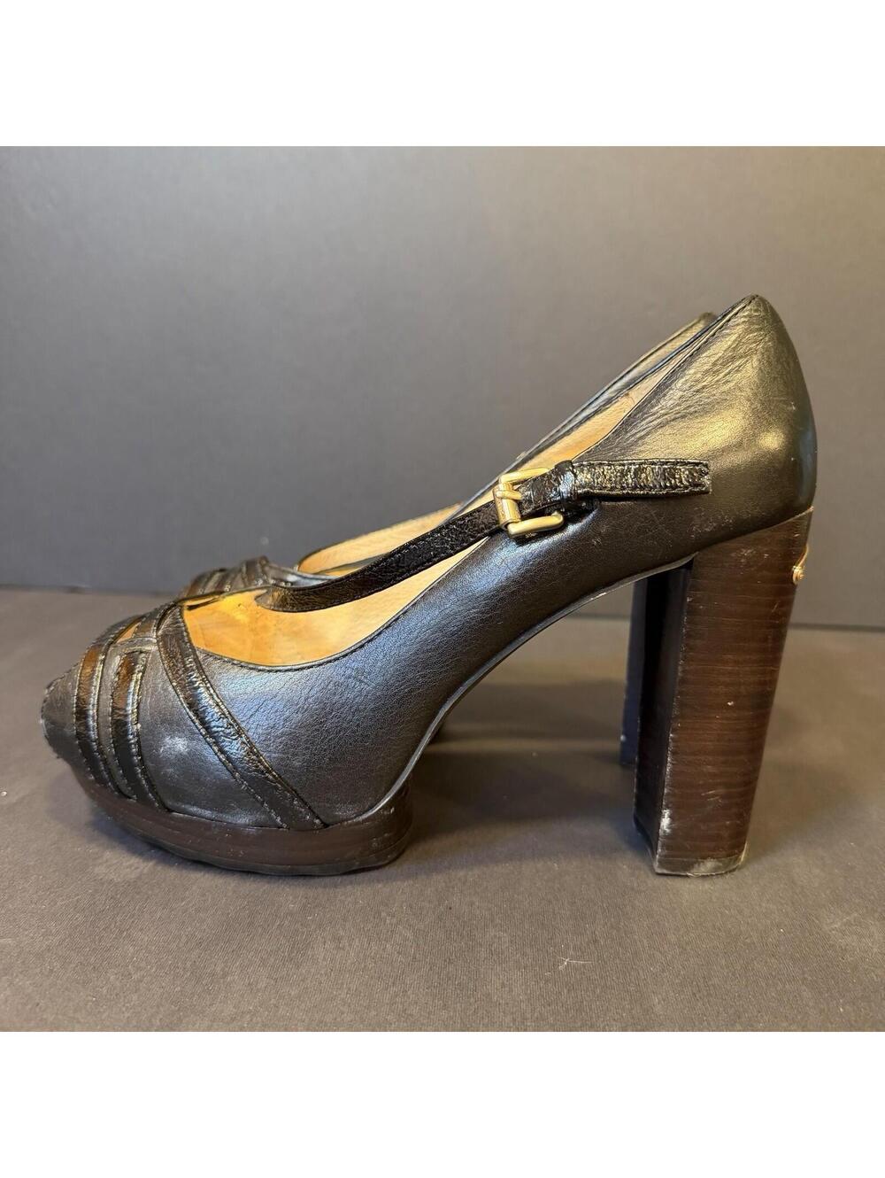 Michael Kors Black Leather Peep Toe Platform Pump Gold Hardware Size 8